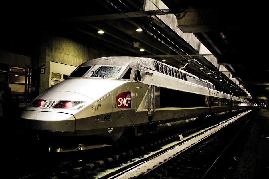 L’arrivée du TGV en gare de Montparnasse.